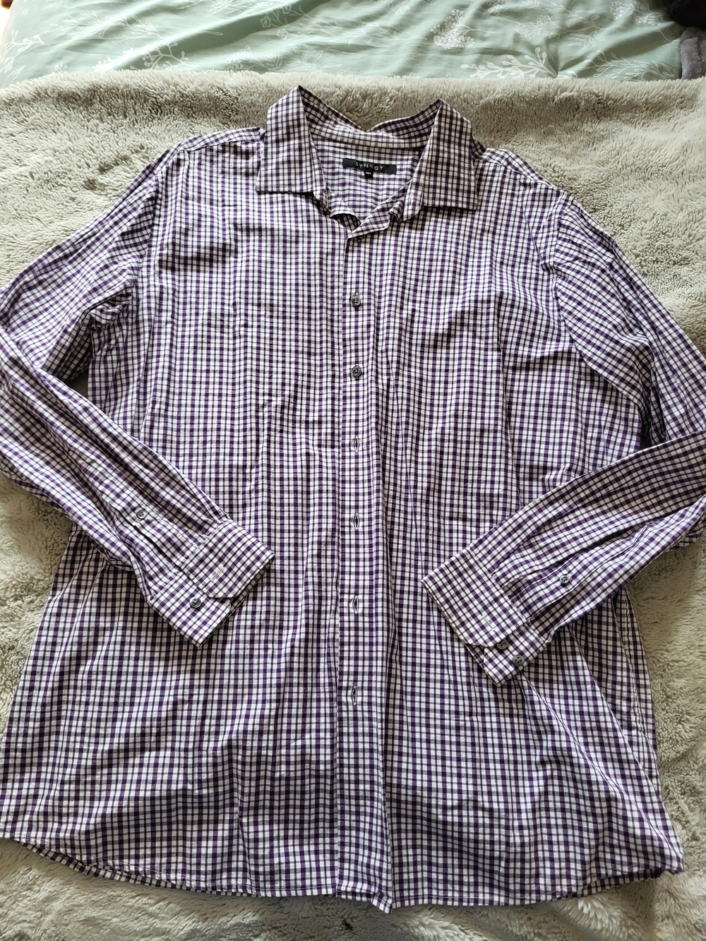 Men's Plaid Long-Sleeve Button-Up Shirt in Purple